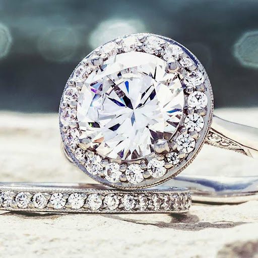 where-can-you-find-the-best-diamond-jewelry-online?